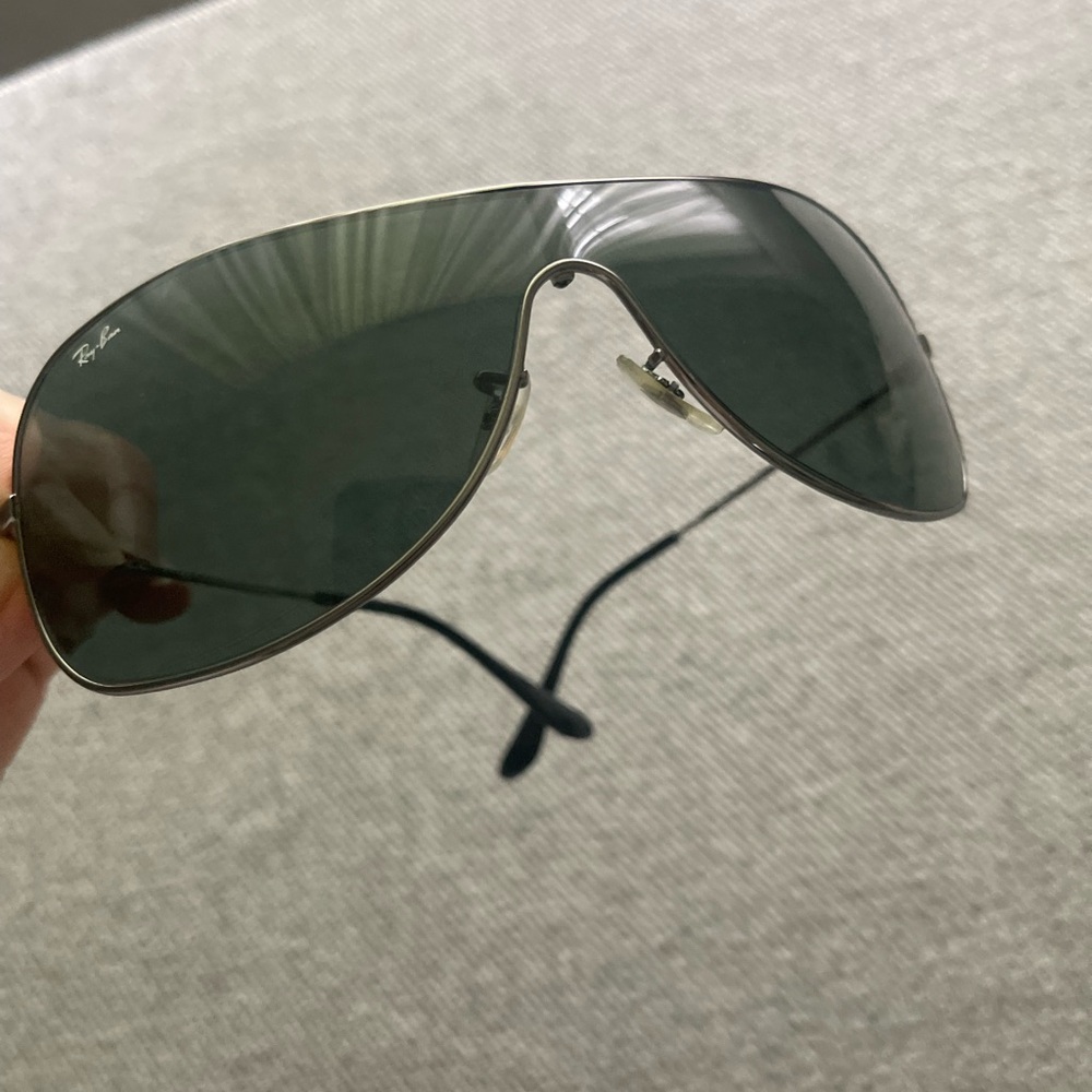 Ray-Ban Sunglasses Shield Wings Unisex Silver Frame No Scratches